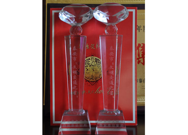 c鿴Ԕ(x)Ϣ<br>(bio)}   xΔ(sh)1176